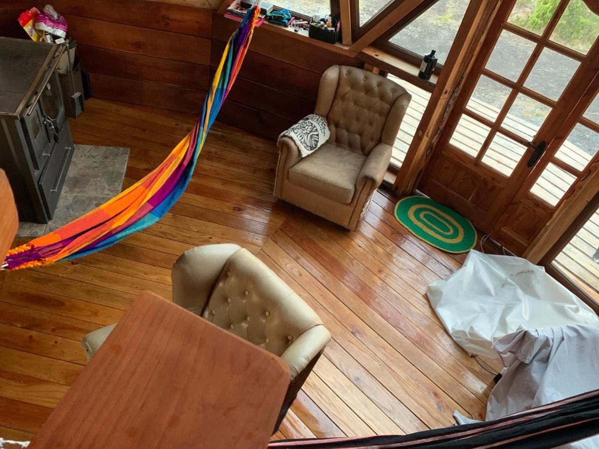 Domo Conguillio Conecta Con Tu Energia Sagrada Junto Al Salto Truful Truful Con Una Vista Majestuosa Que Podras Disfrutar En Una Tinaja Una Experiencia Que Alineara Tu Espiritu Y Tu Energia Interior Vivelo メリペウコ エクステリア 写真