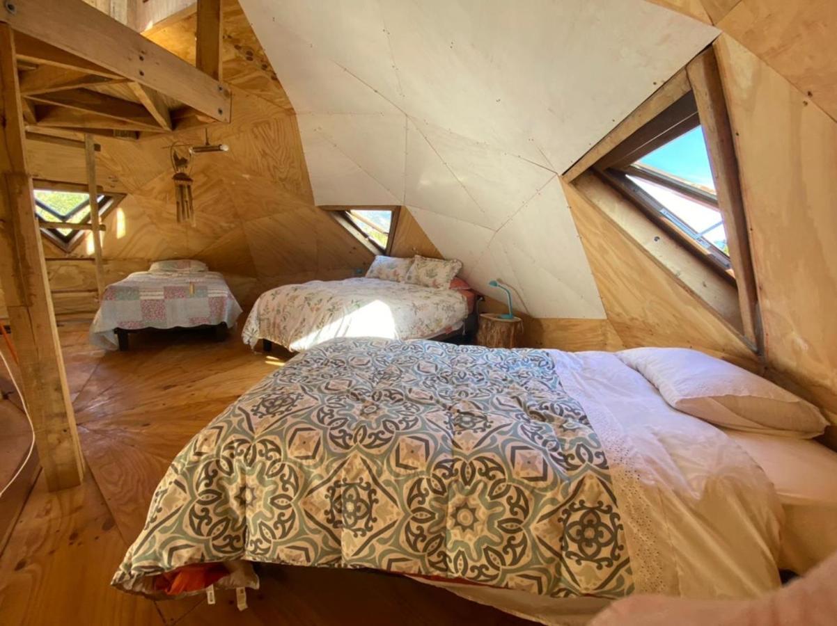 Domo Conguillio Conecta Con Tu Energia Sagrada Junto Al Salto Truful Truful Con Una Vista Majestuosa Que Podras Disfrutar En Una Tinaja Una Experiencia Que Alineara Tu Espiritu Y Tu Energia Interior Vivelo メリペウコ エクステリア 写真